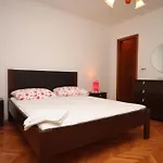 Appartamento With A Parking Space - 6885 Makarska