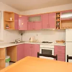 With A Parking Space - 6885 Appartamento Makarska