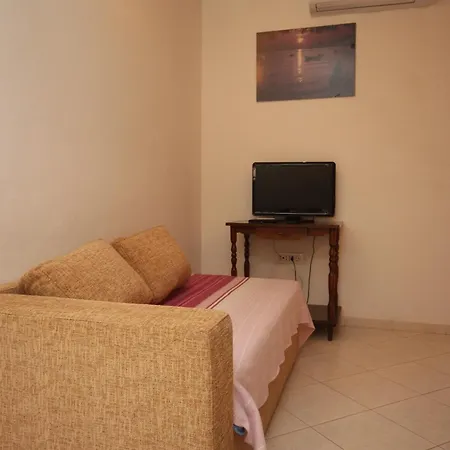 Apartment With A Parking Space - 6885